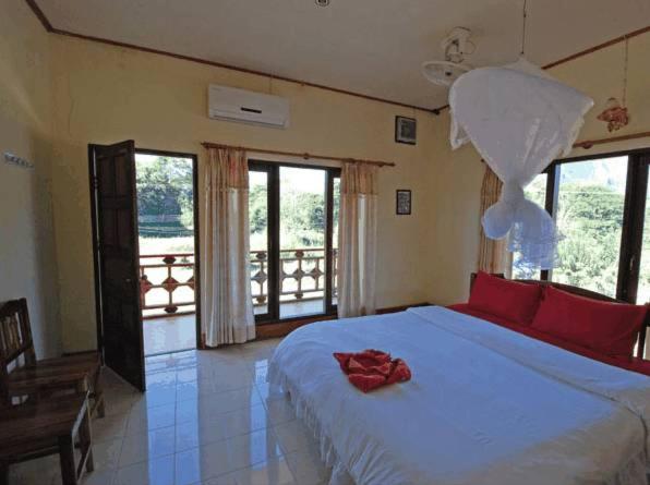 Jammee Guesthouse Vang Vieng Esterno foto